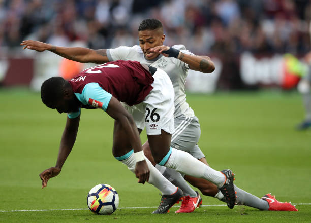 乎无所作为 乎无所作为